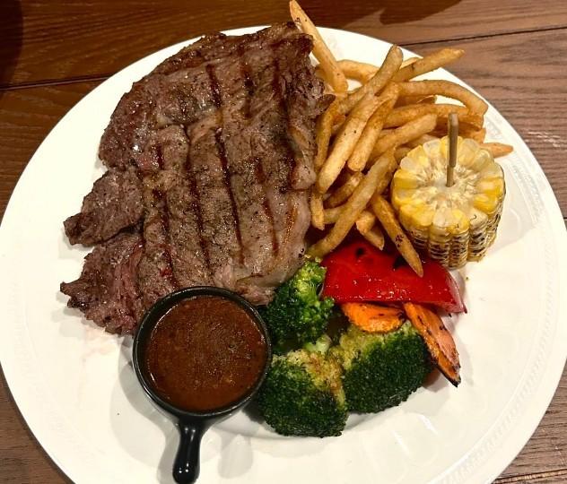 ใRibeye Saturdayใ$198 US Ribeye Steak (10oz) with fries, corn cob and ...