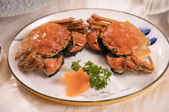 大閘蟹HK$238買一送一，5兩重！