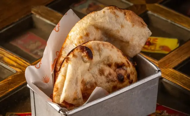 免費獲贈「克什米爾印度烤餅」一客供分享（兩位起）